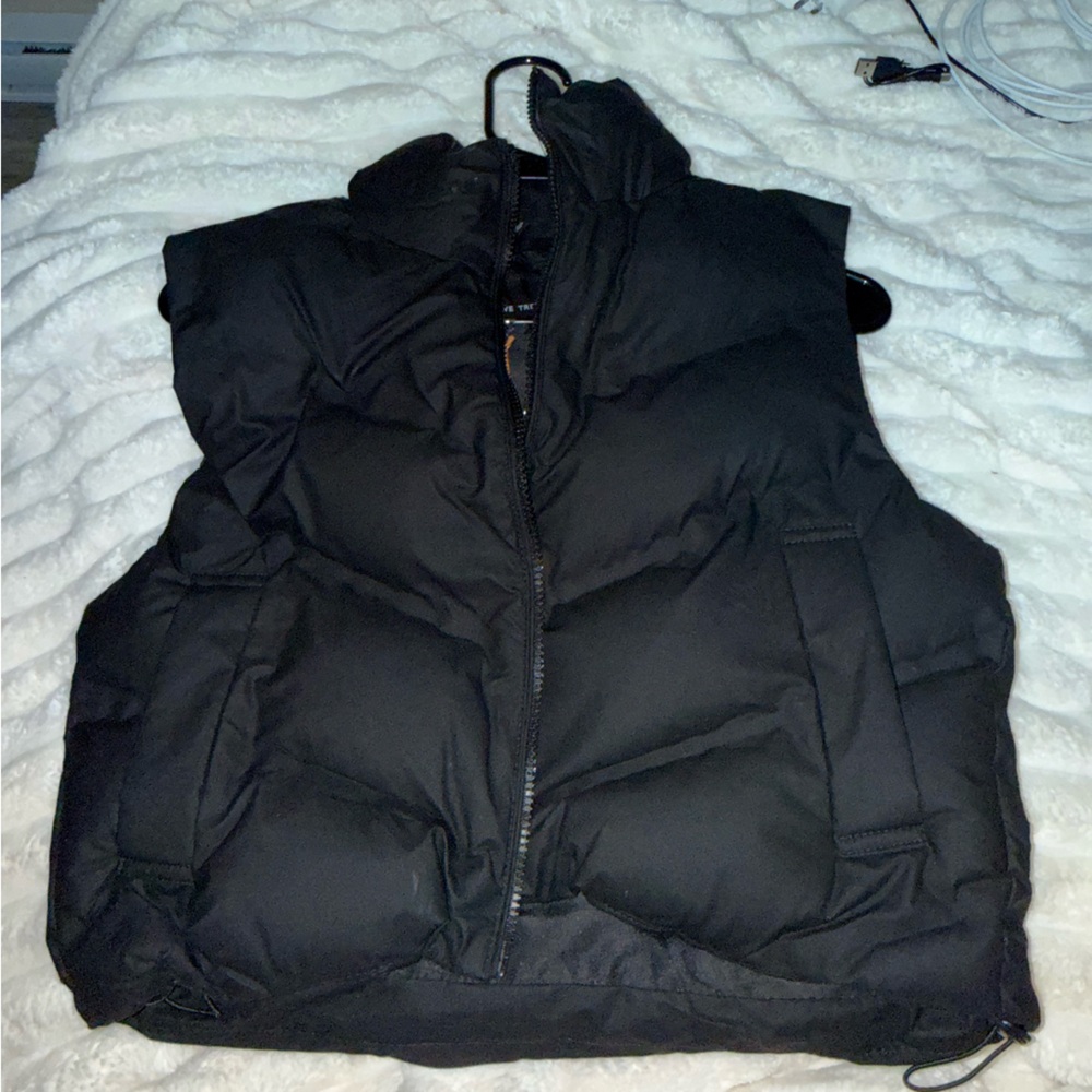 Love Tree Charcoal Puffer Vest